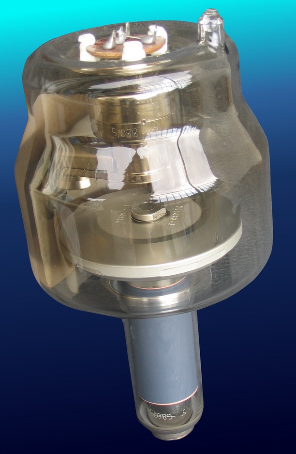 tube_radiogene_anode_tournante.JPG