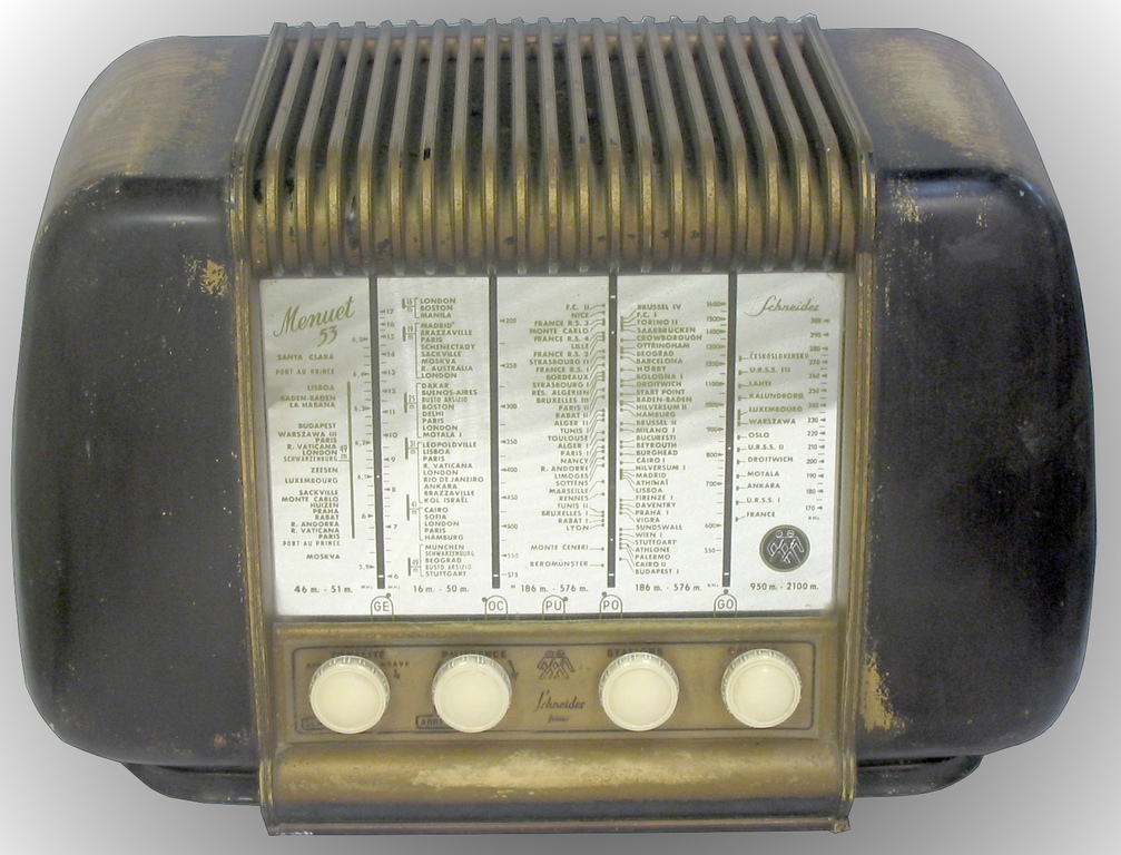 radio_Schneider_cadran_miroir_menuet_53.JPG